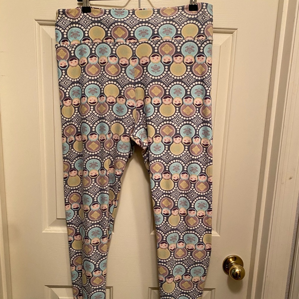 LuLaRoe TC Nesting Dolls Leggings